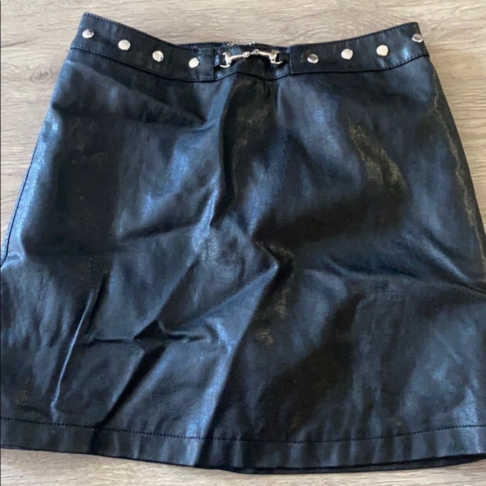 Forever 21 skirt